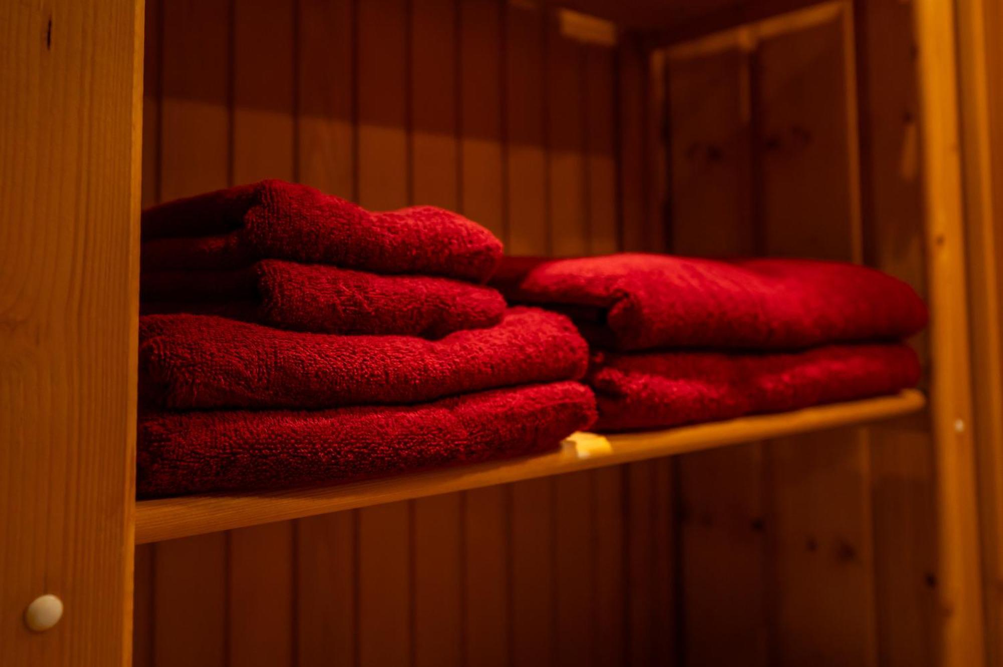 Relax Apartma Peter Ptuj Buitenkant foto
