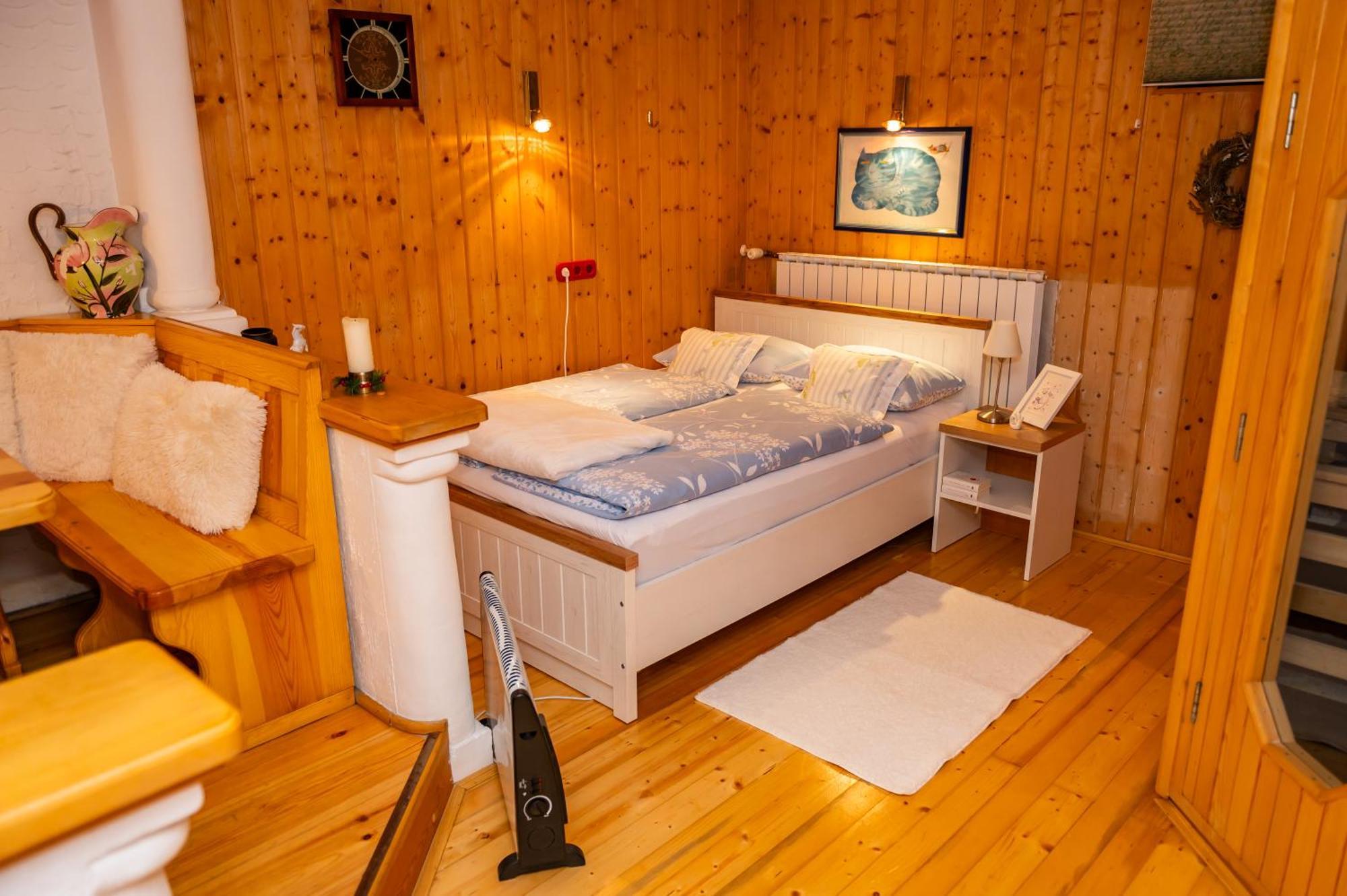 Relax Apartma Peter Ptuj Buitenkant foto
